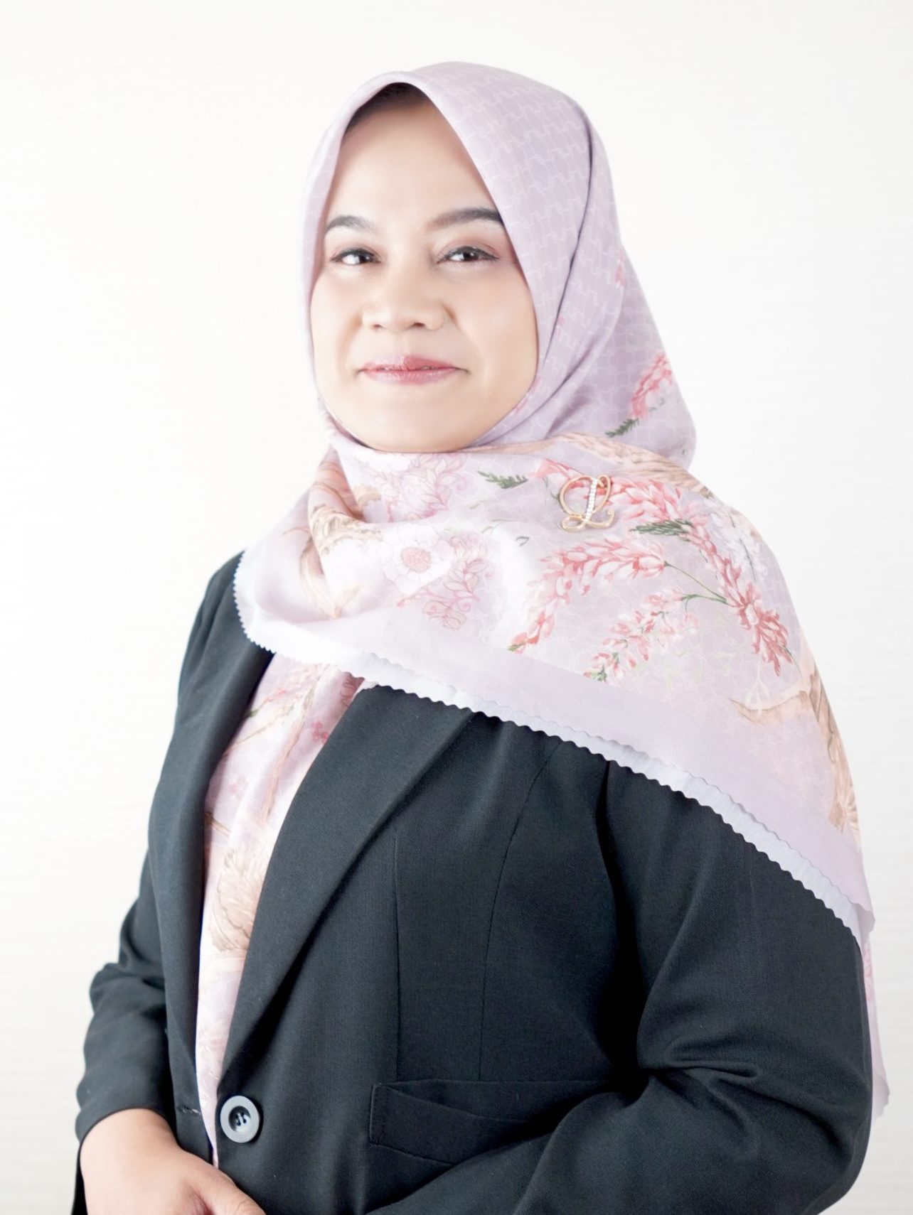 drg. Nina Runting, Sp.BMM